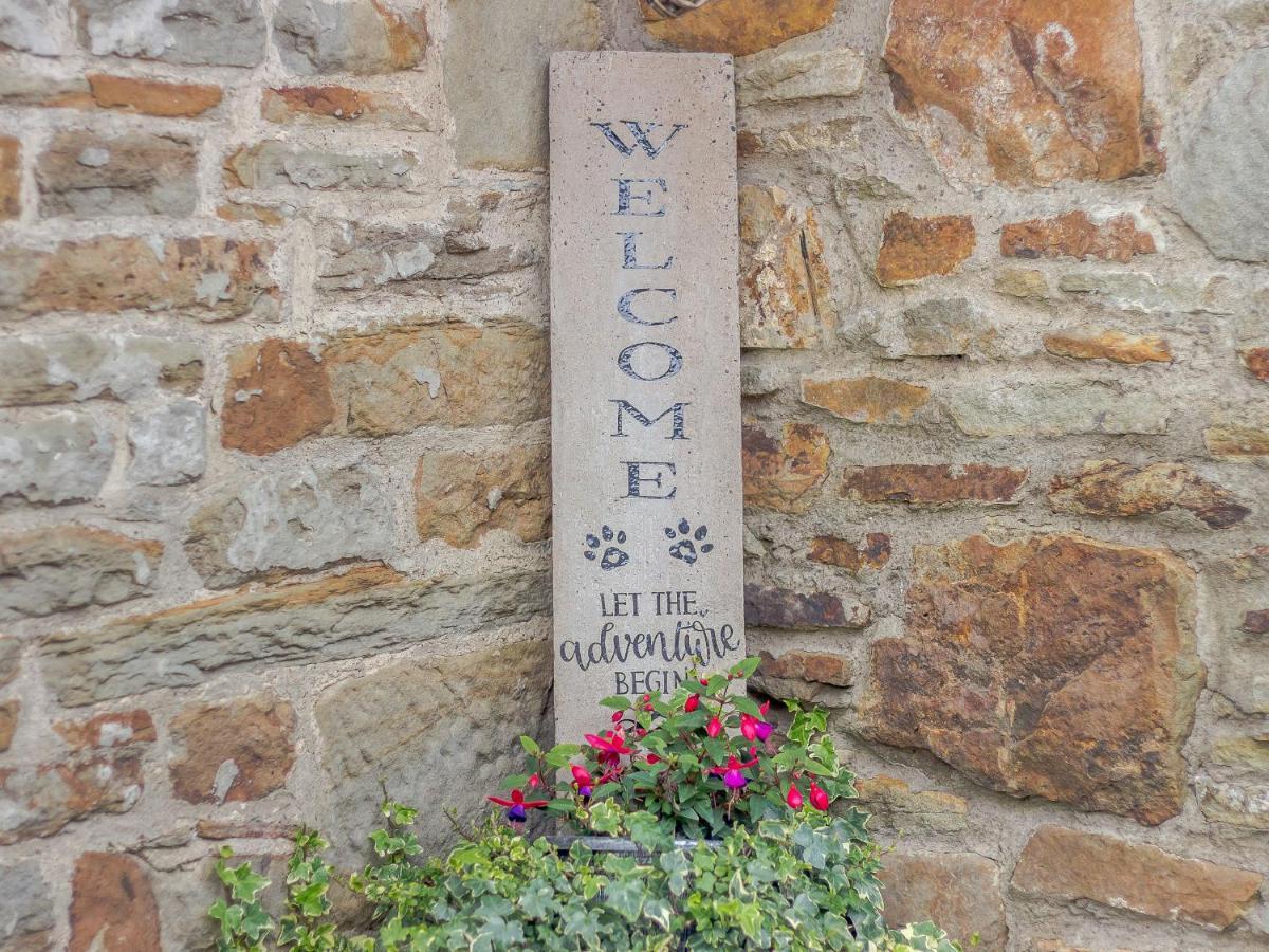 Caner Bach Lodge Bridgend  Zewnętrze zdjęcie