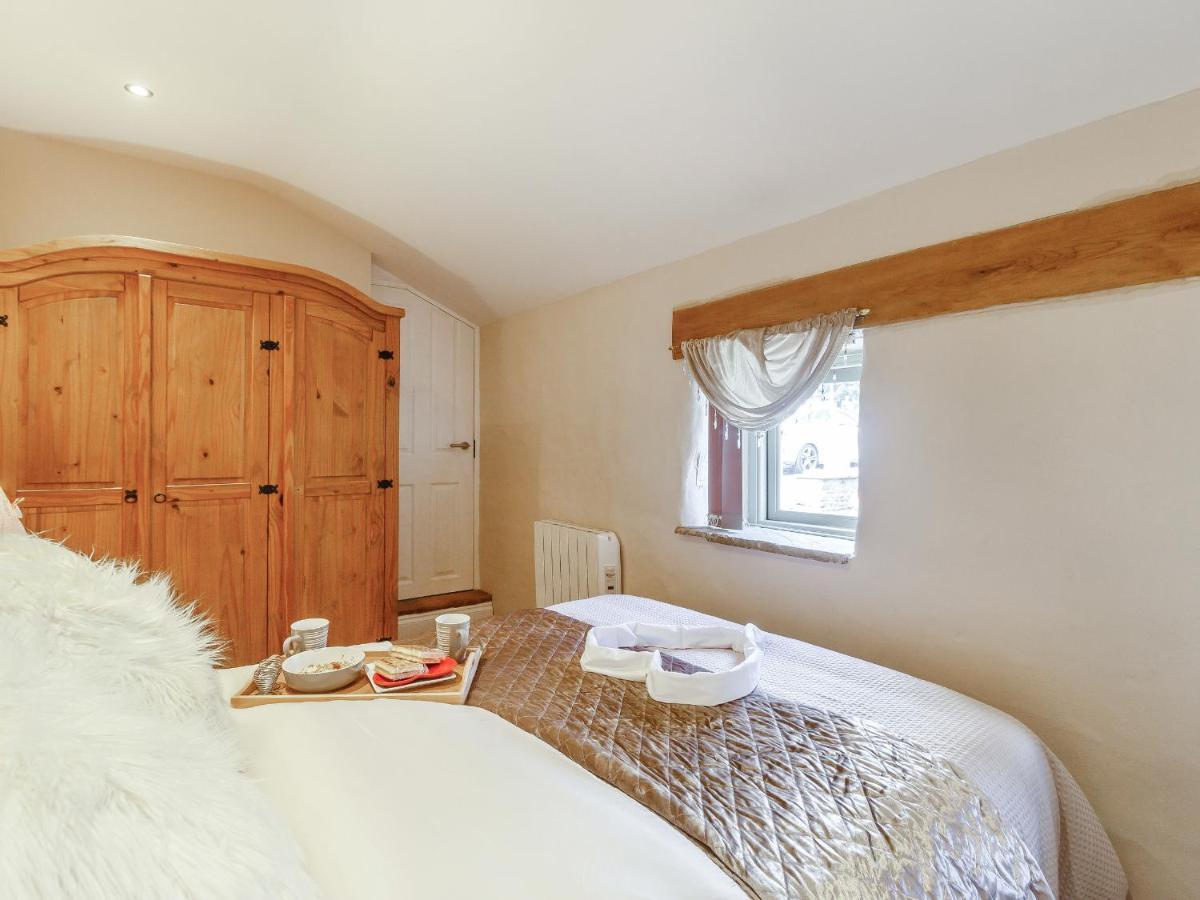 Caner Bach Lodge Bridgend  Zewnętrze zdjęcie